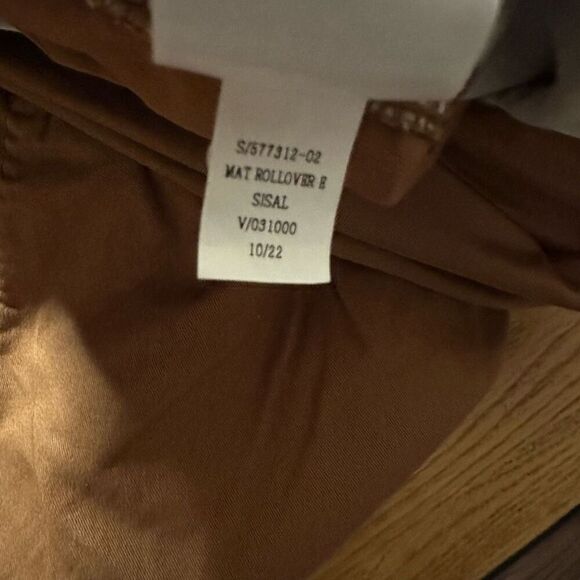 NWT old navy tan ankle plants large - Picture 4 of 9